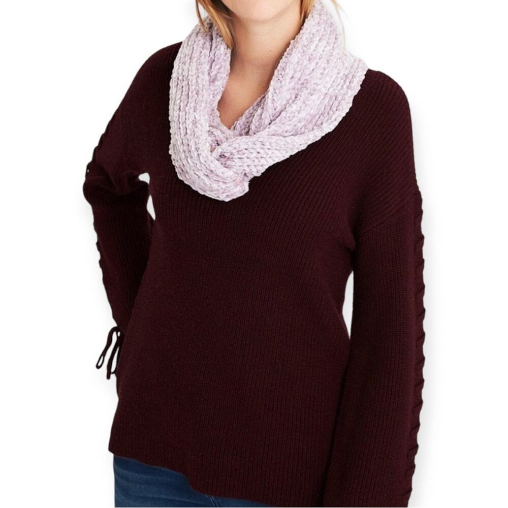 American Eagle Ribbed Lace Sleeve V-Neck Sweater Burgundy Cozy Knit Size‎ Small